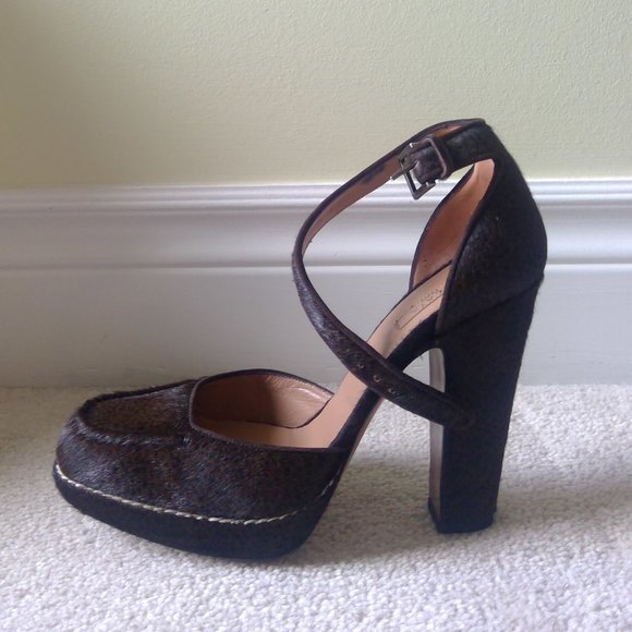 Never worn Alaia calf hair platform heels, size 8 - Picture 2 of 6